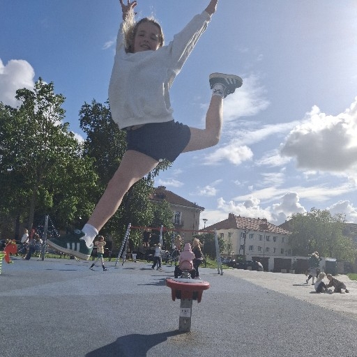 action icon